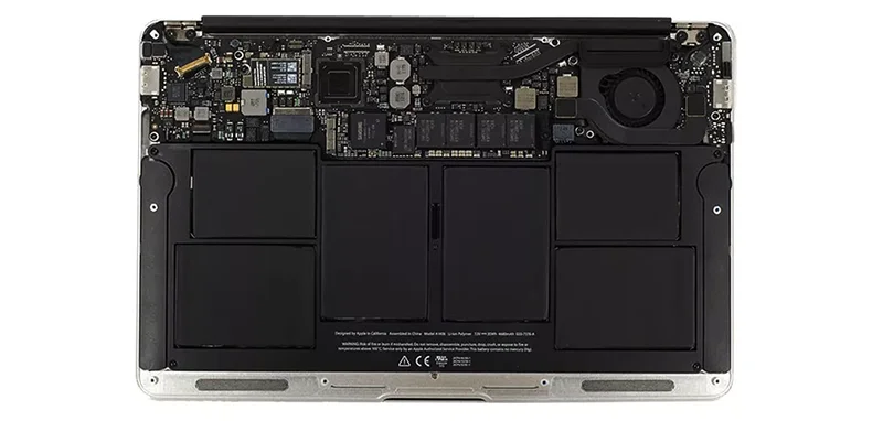Thay Pin MacBook Air 11 Inch Mid 2011 A1465 (2012-2015) Lấy Ngay Tại TPHCM