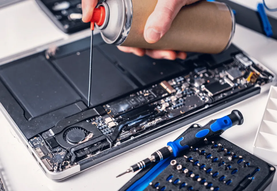 Địa Chỉ Sửa Laptop Không Lên Hình Quận 12 Tại Nhà