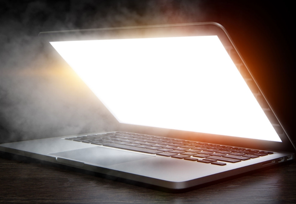 Sửa Máy Tính Bị Nóng Quận 10 - Uy Tín, Lấy Ngay