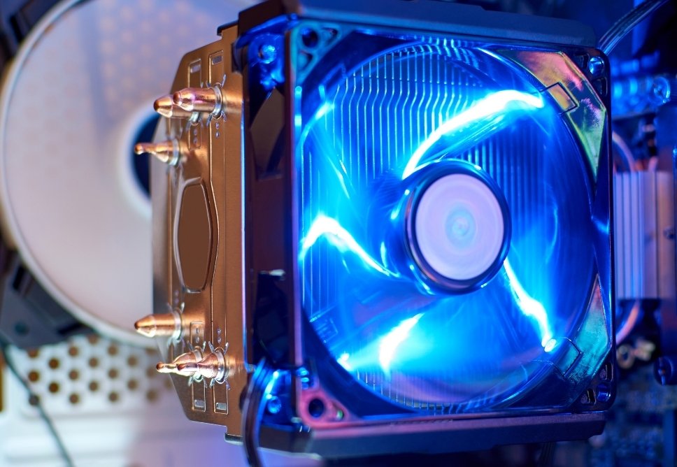 Sửa Máy Tính Bị Nóng Quận 5 – Dịch Vụ Tận Nhà