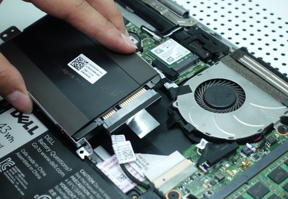 Thay Ổ Cứng Laptop Quận Bình Tân Tận Nơi