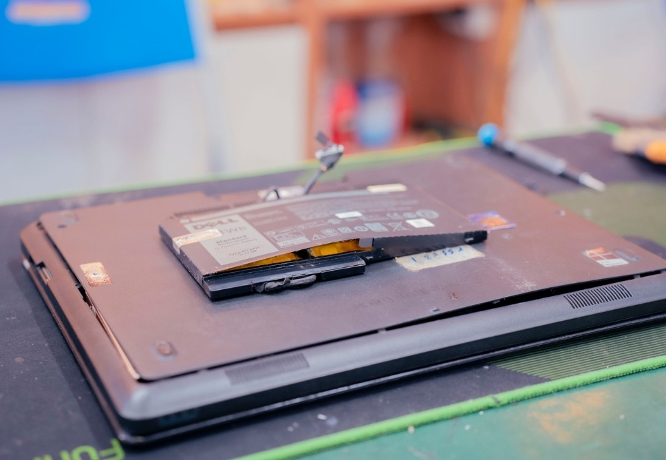 Thay Pin Laptop Quận Bình Tân Tận Nhà 