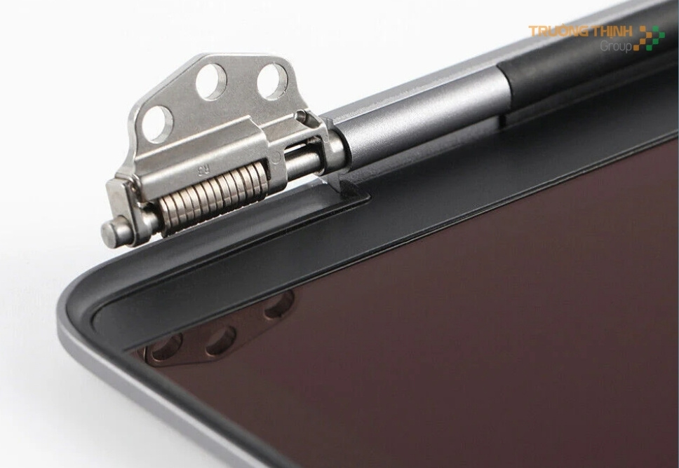 Thay Bản Lề Macbook Quận Tân Bình Tận Nhà