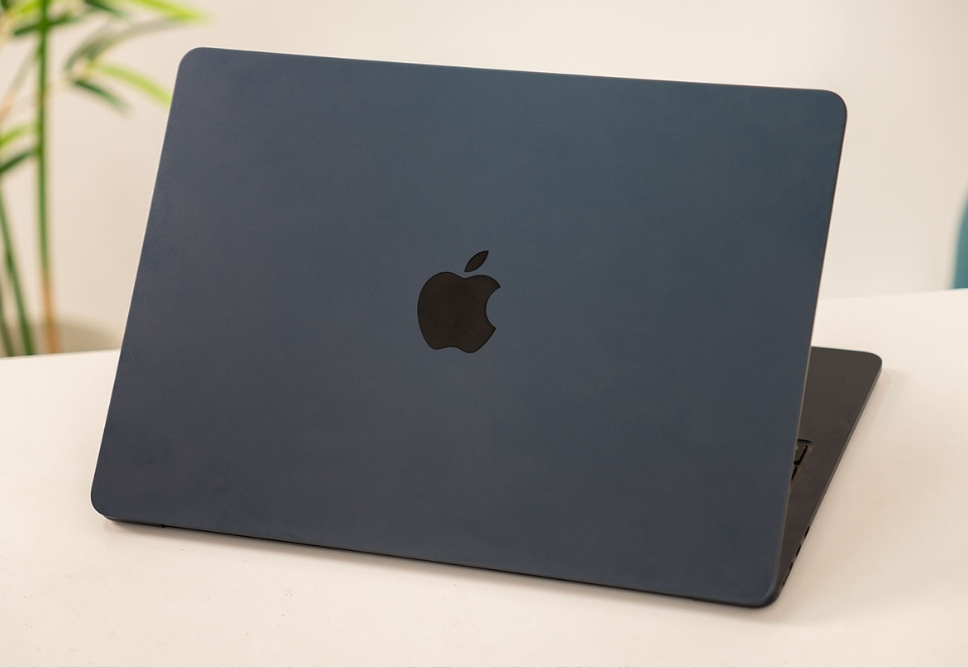 Thay Vỏ Macbook Quận Thủ Đức Giá Rẻ