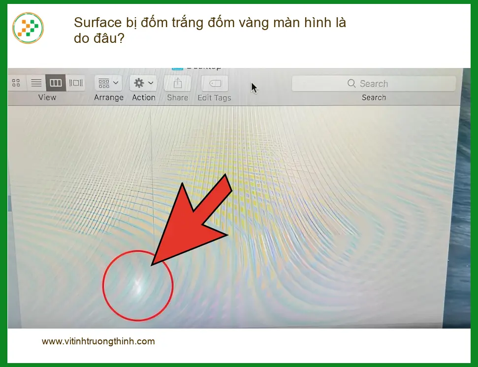 Surface bị đốm trắng vàng màn hình là do đâu? - Trung tâm sửa chữa uy tín