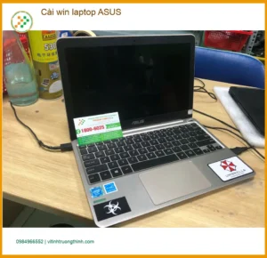 Anh Khải quản lý siêu thị tìm chỗ cài win laptop ASUS Quận Bình Tân