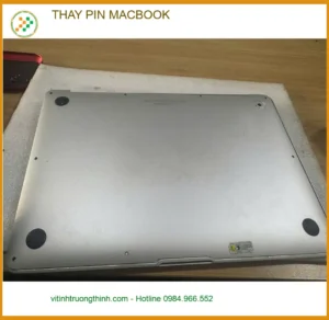 Cô Mai kinh doanh online tìm nơi Thay Pin MACBOOK Quận Tân Bình lấy liền
