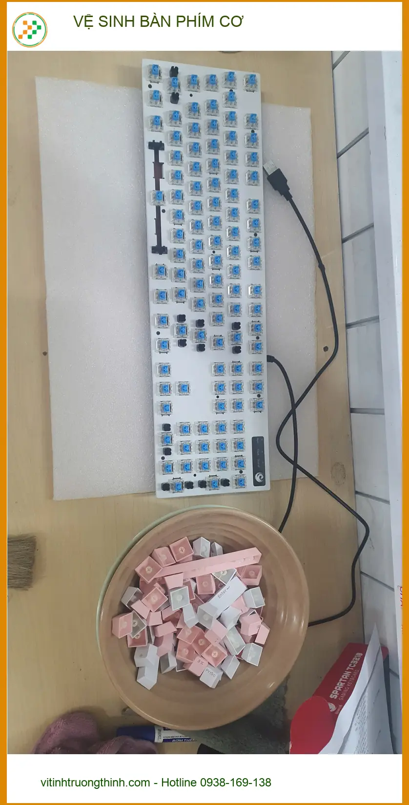 Dịch vụ vệ sinh bàn phím cơ Quận Gò Vấp - Bác Thịnh kiến trúc sư review ảnh thực tế 1
