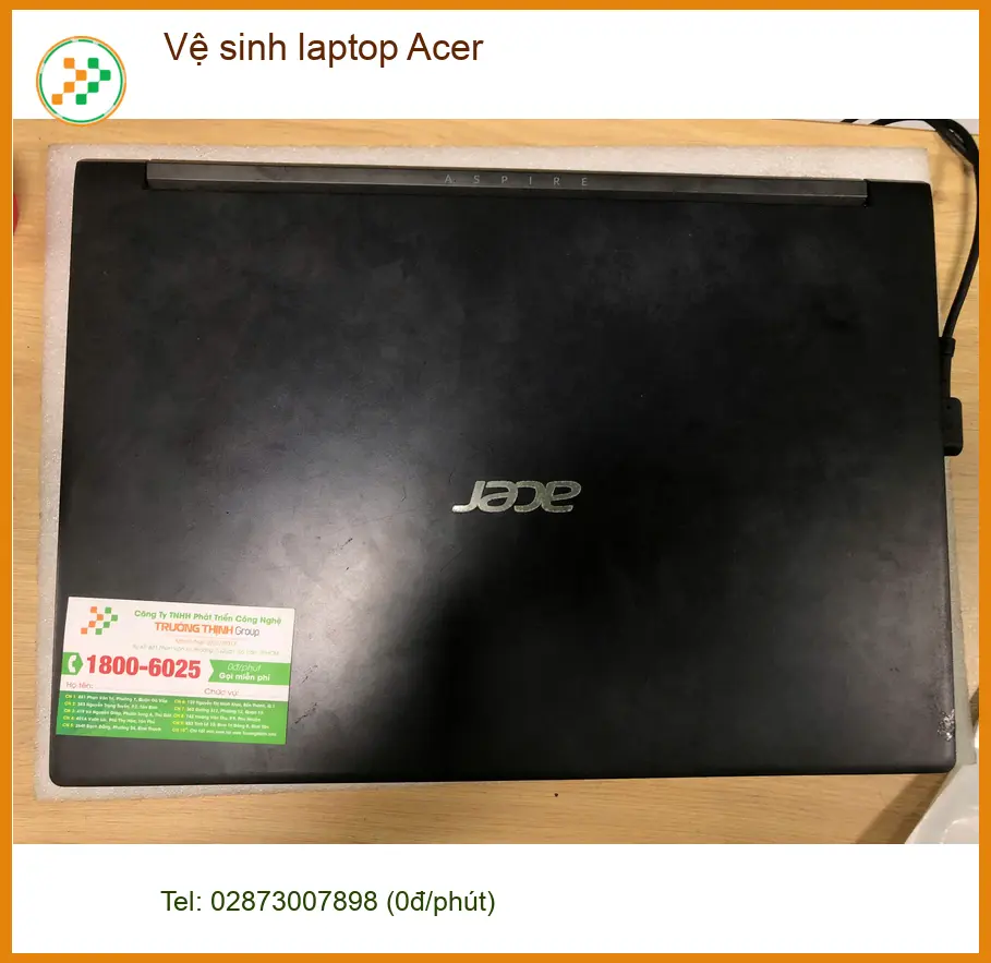 Bác Phúc chủ tiệm cafe - Review vệ sinh laptop Acer Quận Bình Tân