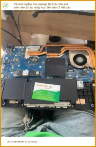 Em An vệ sinh laptop Msi Cyborg 15 A12V hết bảo hành Quận Phú Nhuận