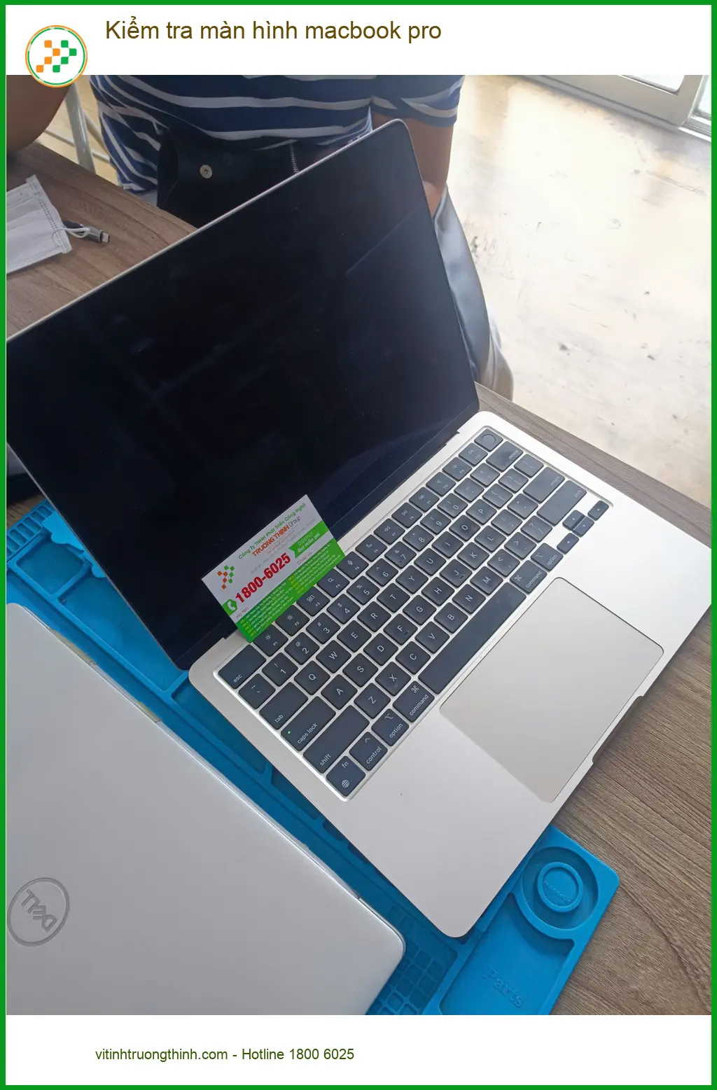 Dịch vụ kiểm tra màn hình macbook pro Quận Tân Phú – Chị Bích thiết kế lo điểm chết