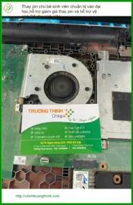 Chị Ngọc sinh viên tìm địa điểm thay pin laptop giá sinh viên ở Phú Nhuận