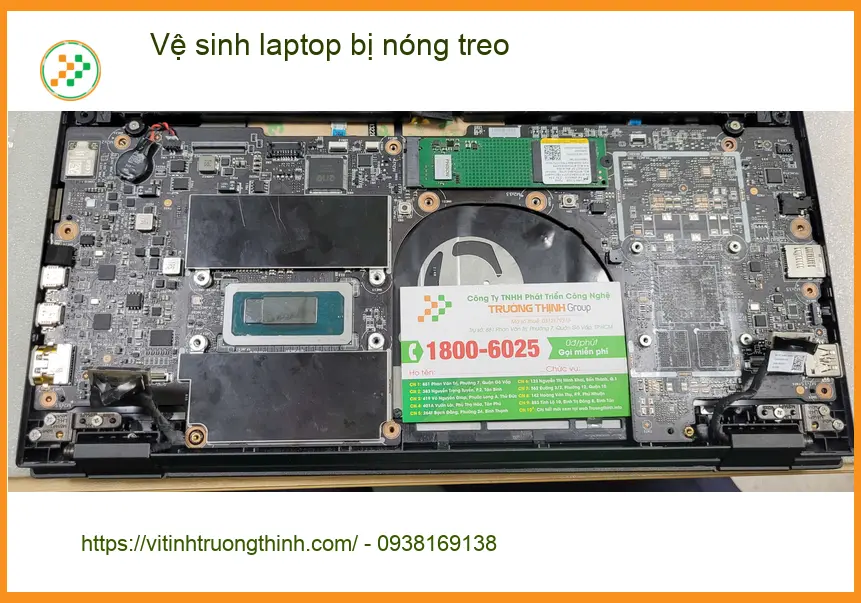 Anh Khoa kiến trúc sư lo lắng - Tìm trung tâm vệ sinh laptop bị nóng treo Quận Bình Tân