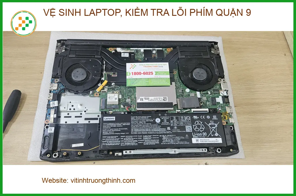 Trung tâm vệ sinh laptop, kiểm tra lỗi phím Quận 9 - Chị Thùy tin tưởng. ảnh thực tế 1