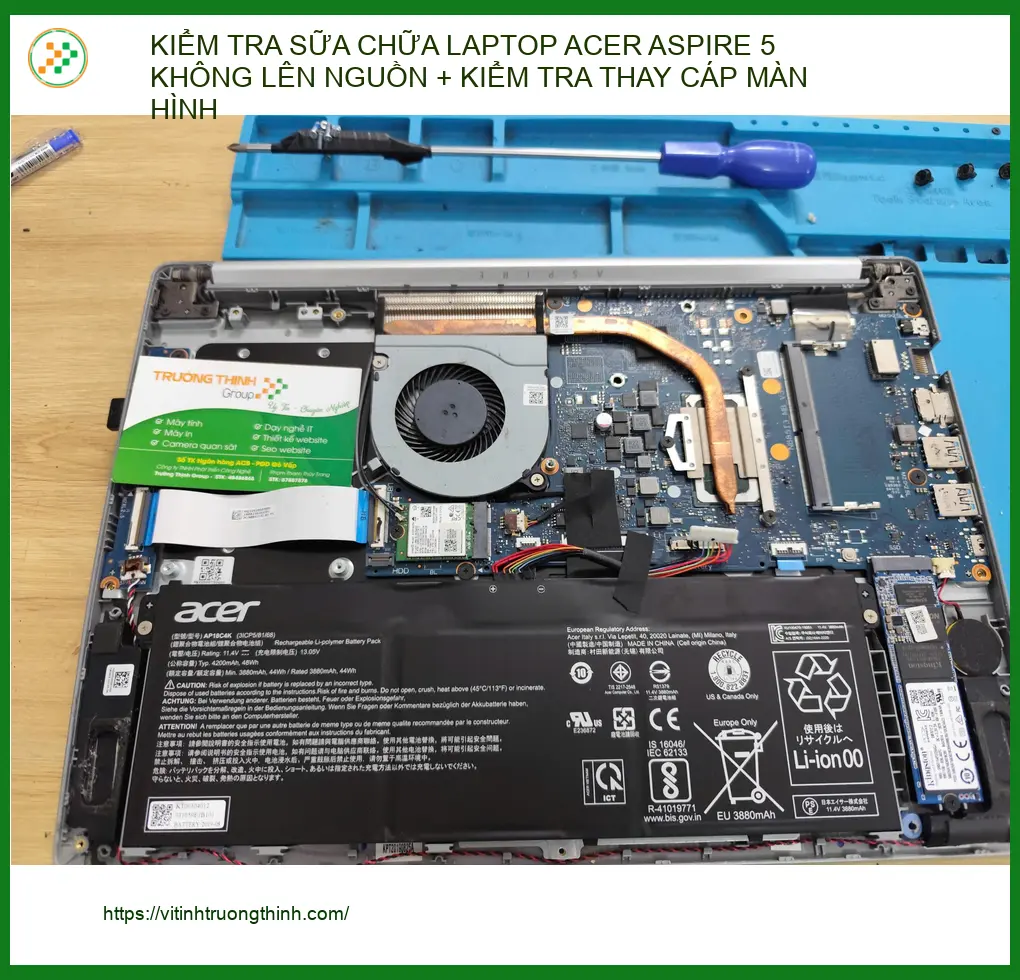 Thợ sửa Acer Aspire 5 mất nguồn, thay cáp màn hình Q.Phú Nhuận - bạn Kiên.